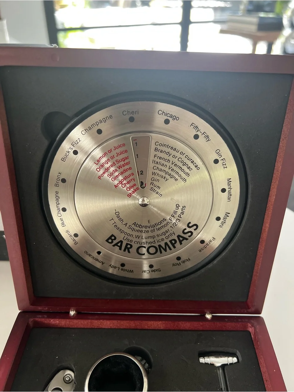 Bar Compass Wine Gift Set - Silver & Brown